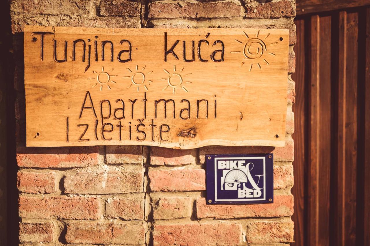 Country House Tunjina kuca Stara Kapela Guest House Pavlovci Bagian luar foto